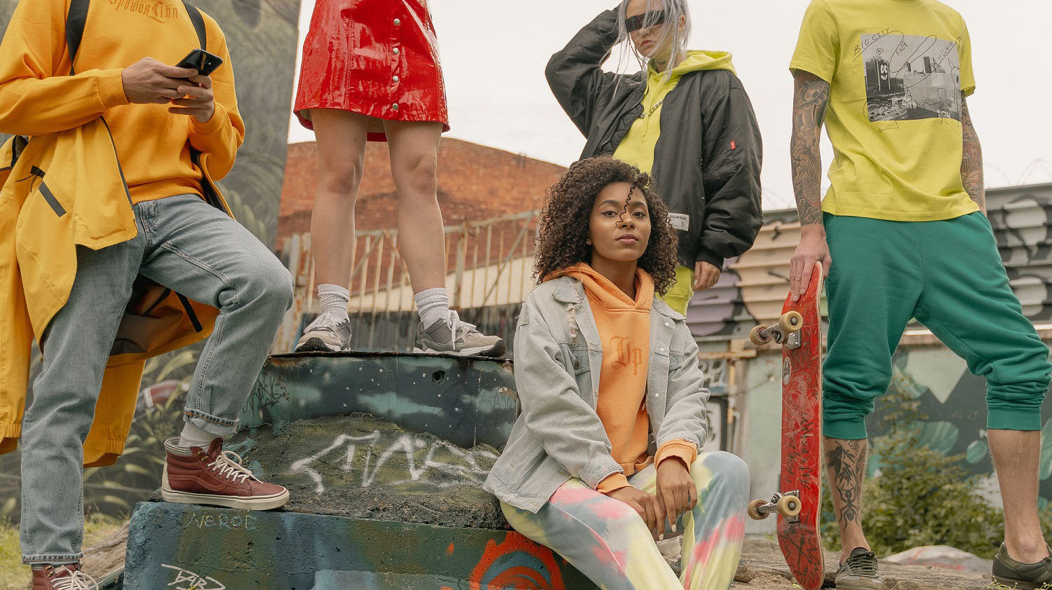 Power Up Your Look with UPOWERLION: How to Style Streetwear-Inspired Fashion for Generation Z