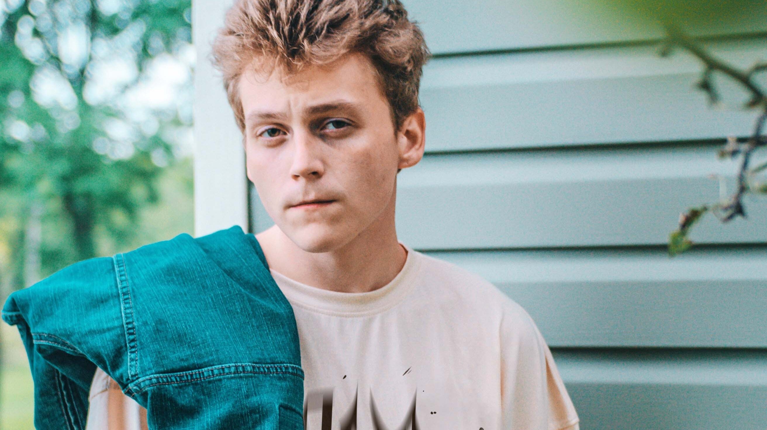 Streetwear Versatility: How to Style Upowerlion Pieces for Different Occasions