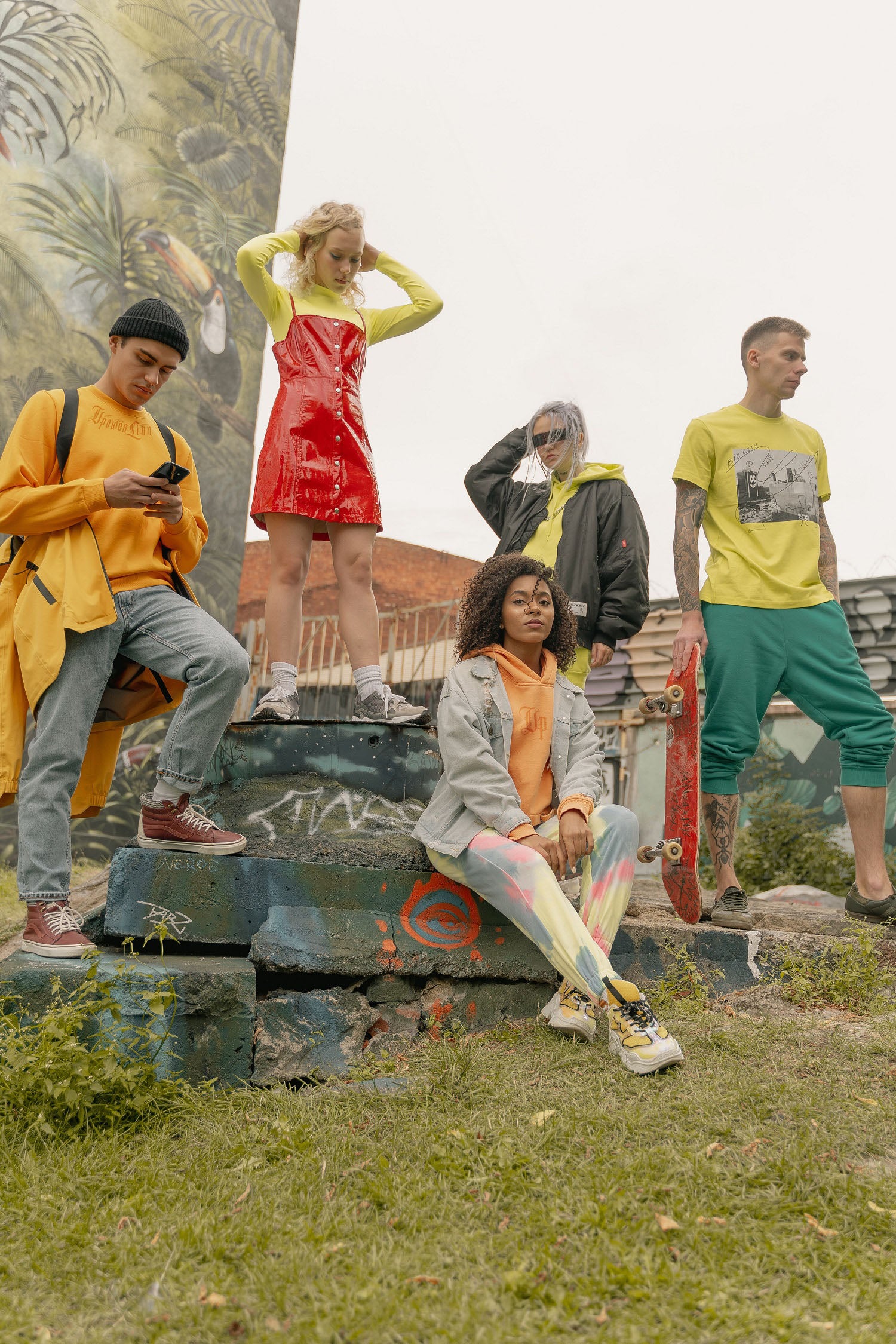 Power Up Your Look with UPOWERLION: How to Style Streetwear-Inspired Fashion for Generation Z